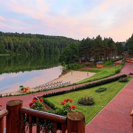 Hotell Esperanza Lake Resort