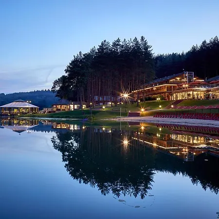 Hotell Esperanza Lake Resort 5*