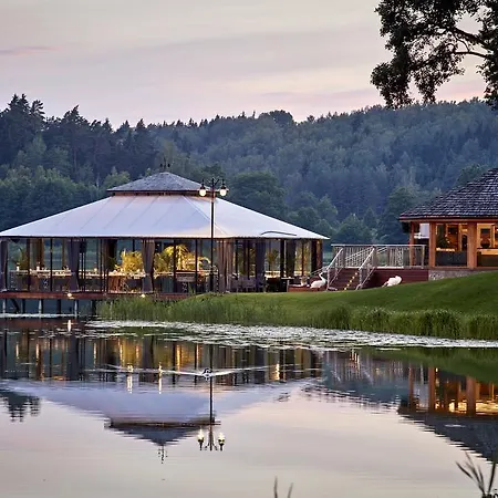 Esperanza Lake Resort