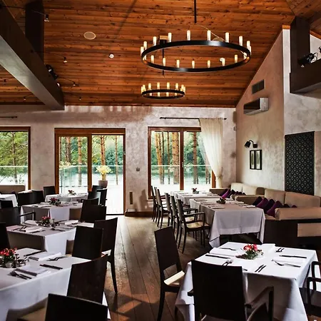 Esperanza Lake Resort Hotell Kozelkiskes