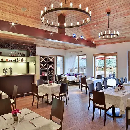 Hotell Esperanza Lake Resort Kozelkiskes