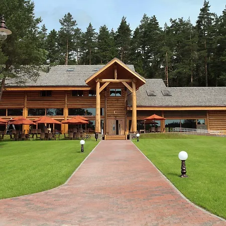 מלון Esperanza Lake Resort 5*